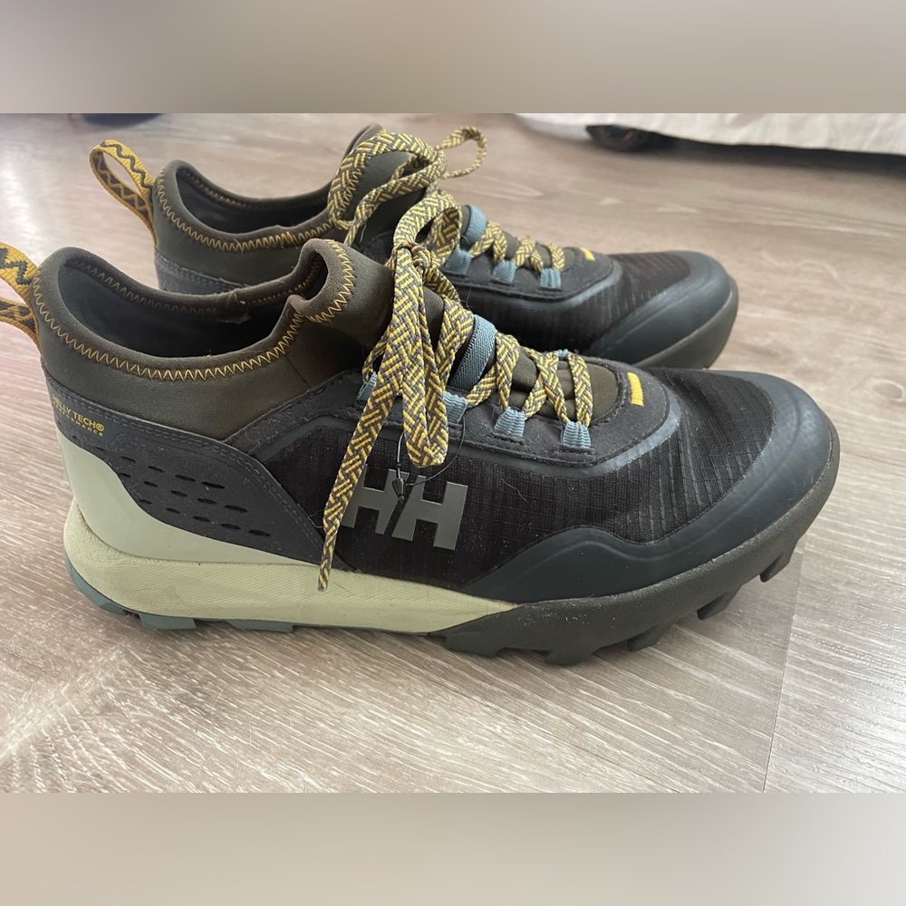 Hardly Worn Helly Hansen Hiking Boots